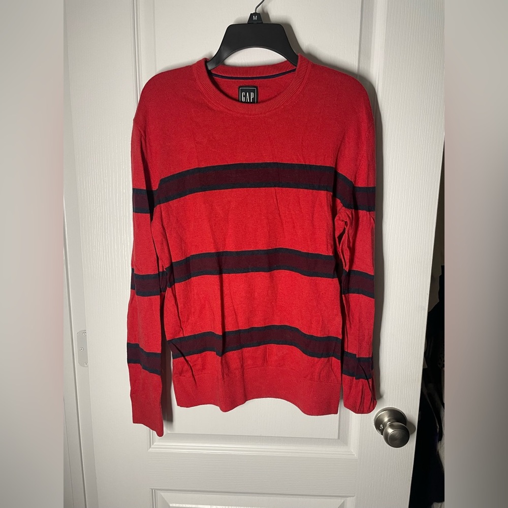 Stripped GAP sweater